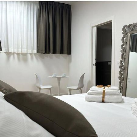 Cola Di Rienzo 243 Relais-B Villa Рим Екстериор снимка